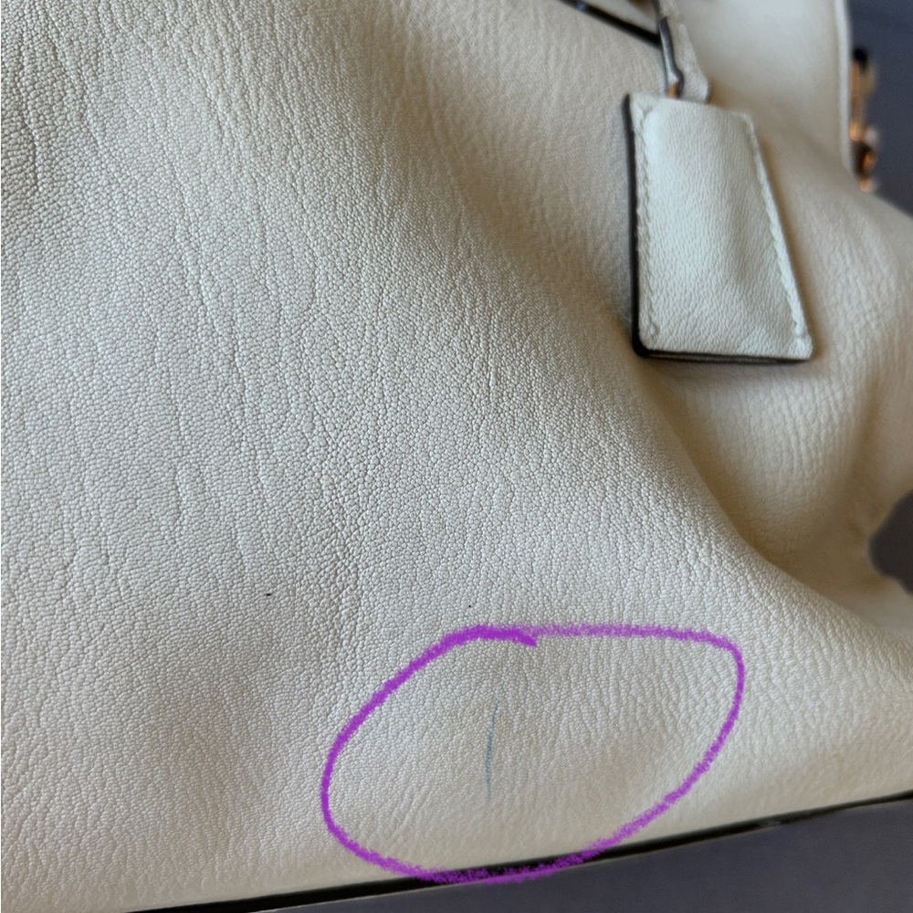 Michael Kors bag & wallet - Picture 8 of 16